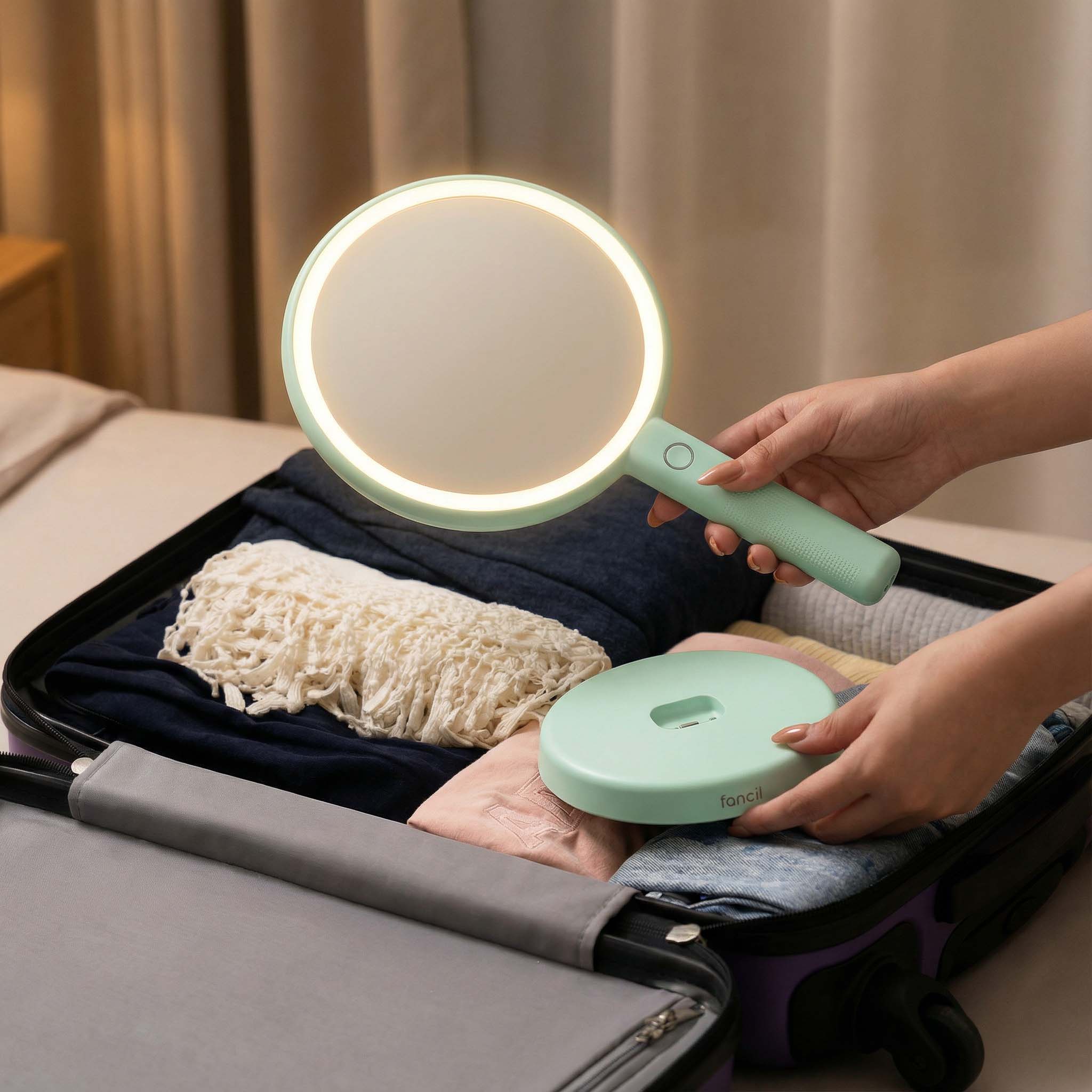 Cami Lighted Handheld Mirror