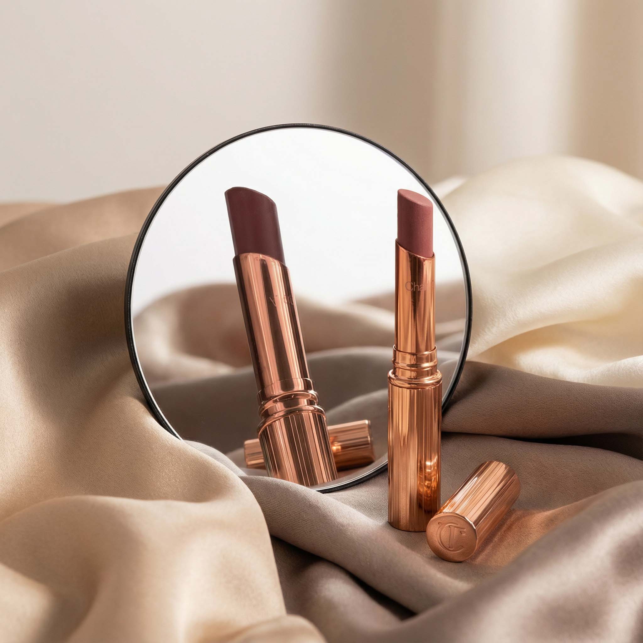 Lara 10x Magnifying Mirror for Vera