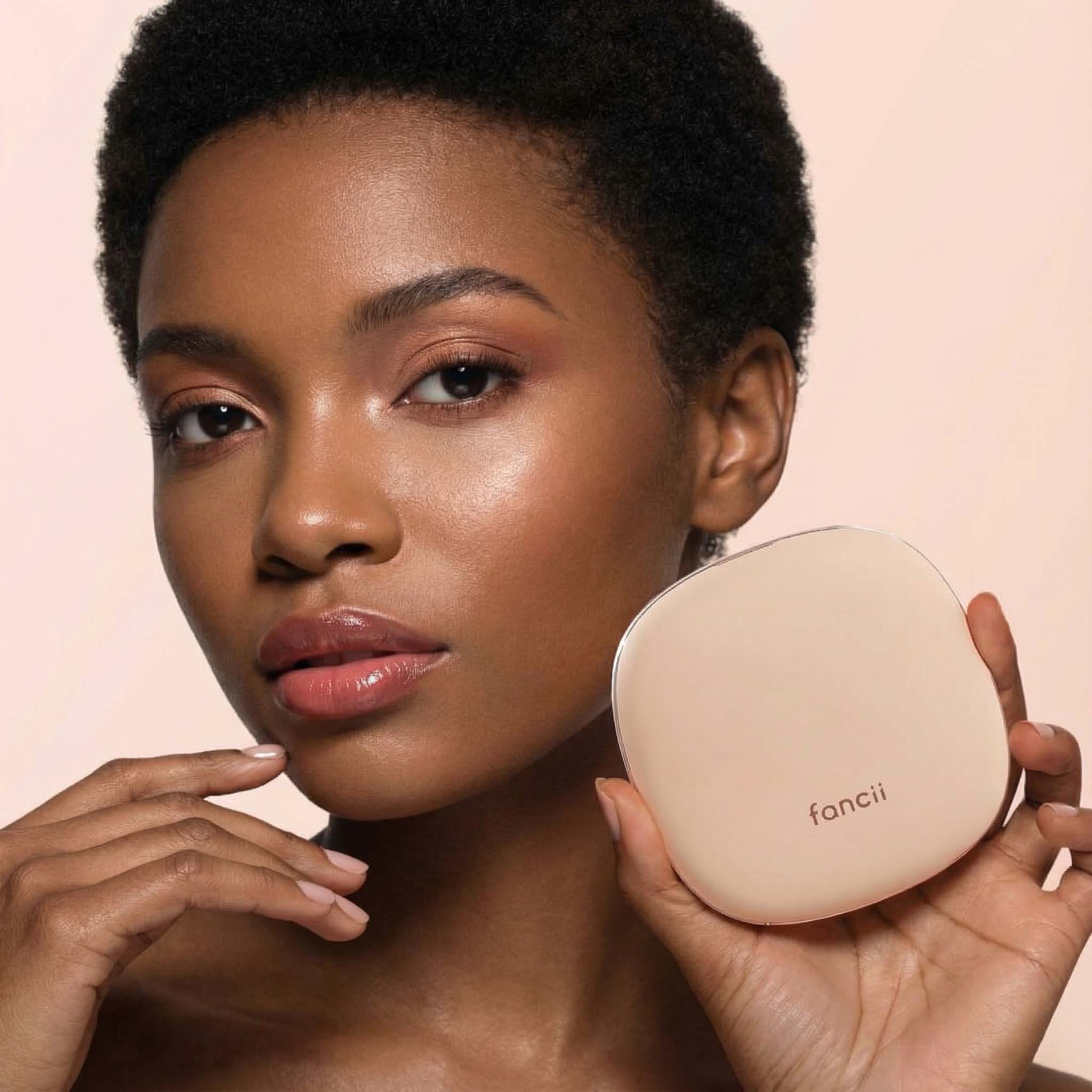 Mila 2 LED Compact Mirror