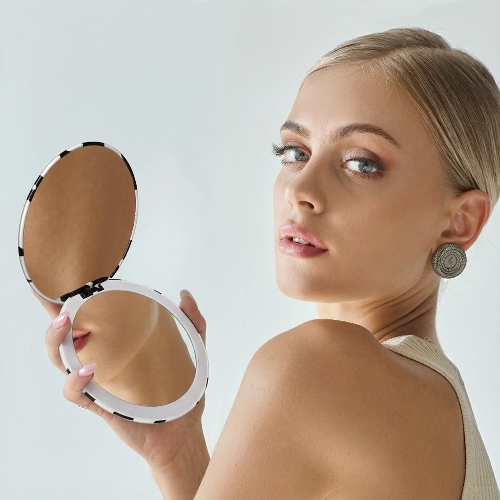 Taylor LED Compact Mirror